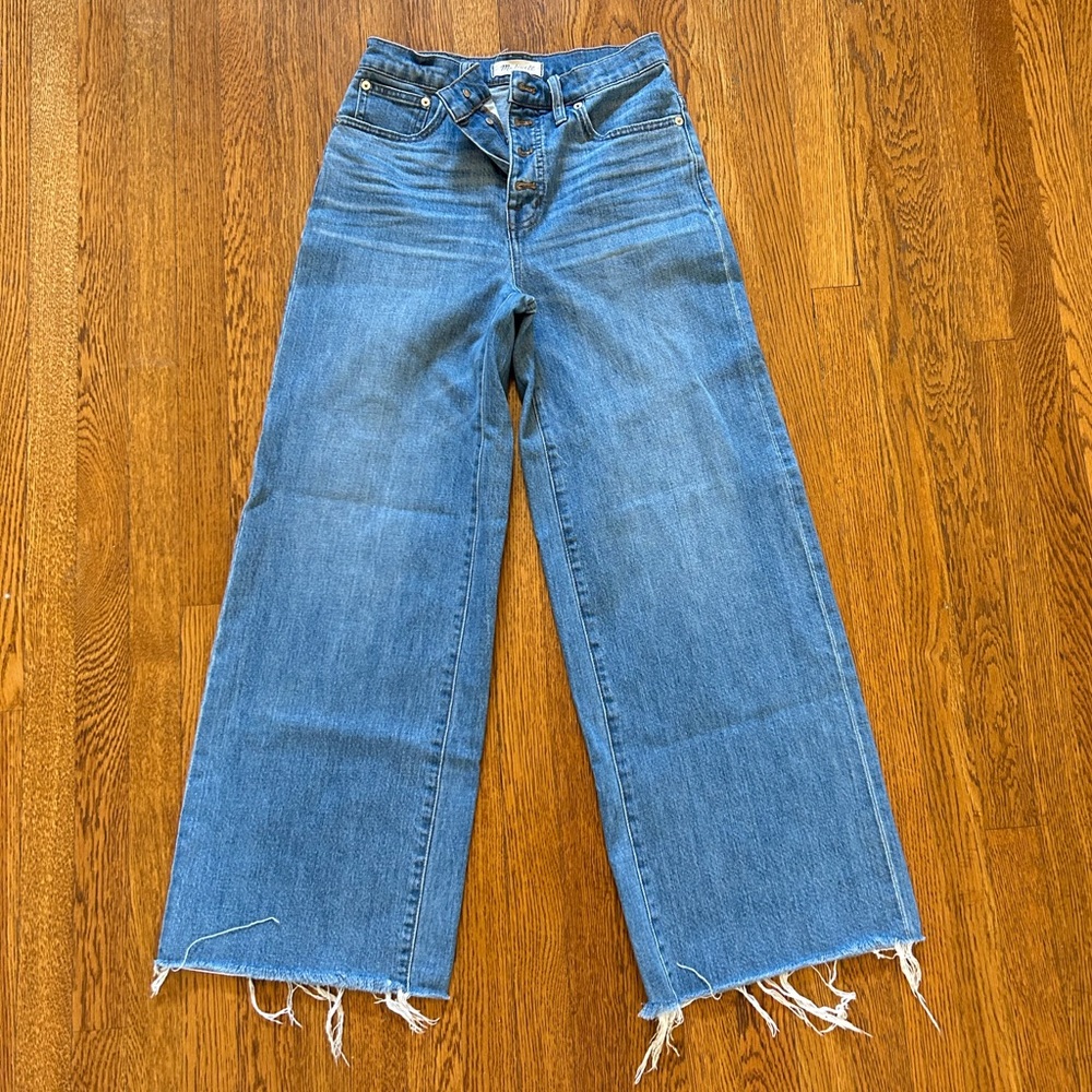 Madewell jeans, wide leg crop, size 26